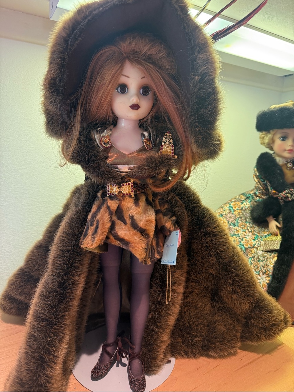 Madame Alexander Cissy Milan doll